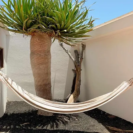 Preciosa Casa Cristian Y María Con Piscina Privada Tías