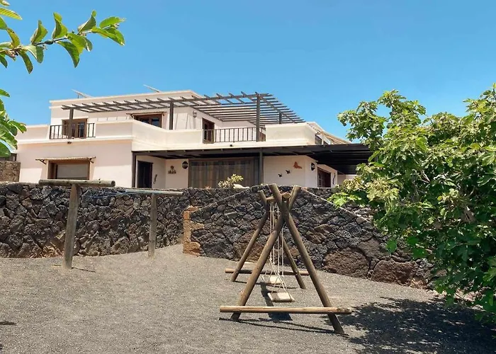 Preciosa Casa Cristian Y Maria Con Piscina Privada Villa