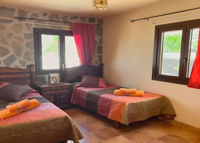 Preciosa Casa Cristian Y Maria Con Piscina Privada