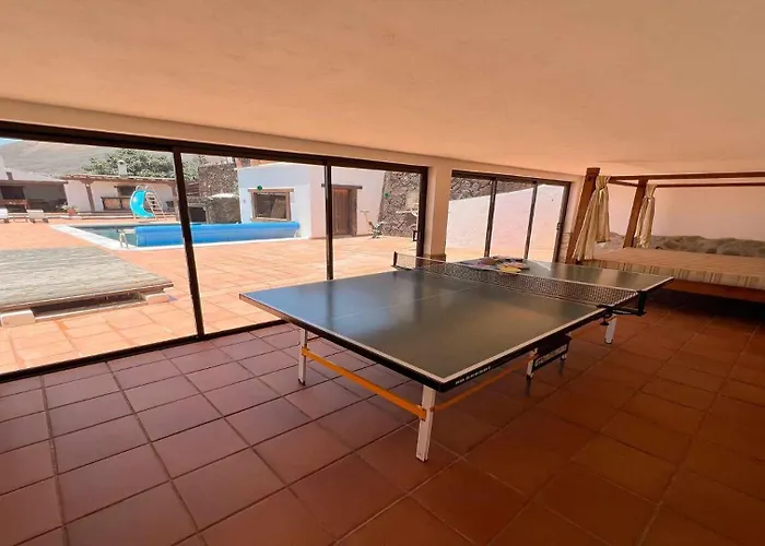 Preciosa Casa Cristian Y Maria Con Piscina Privada Villa *