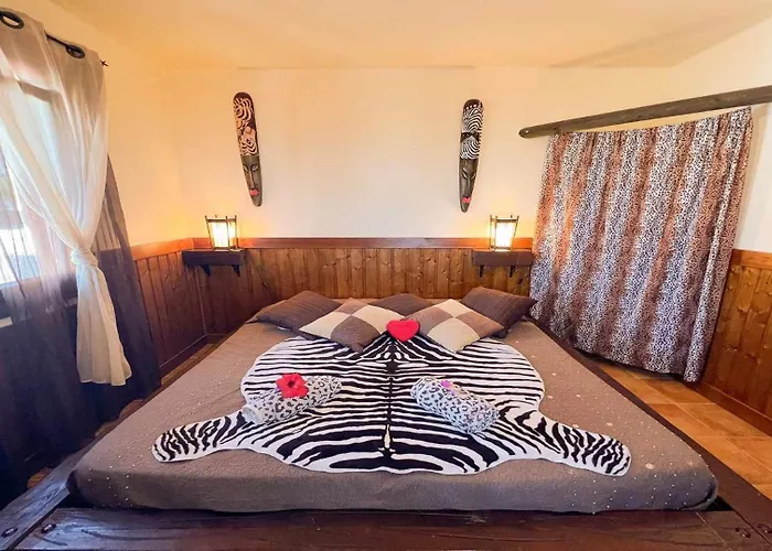 Preciosa Casa Cristian Y Maria Con Piscina Privada * Tias