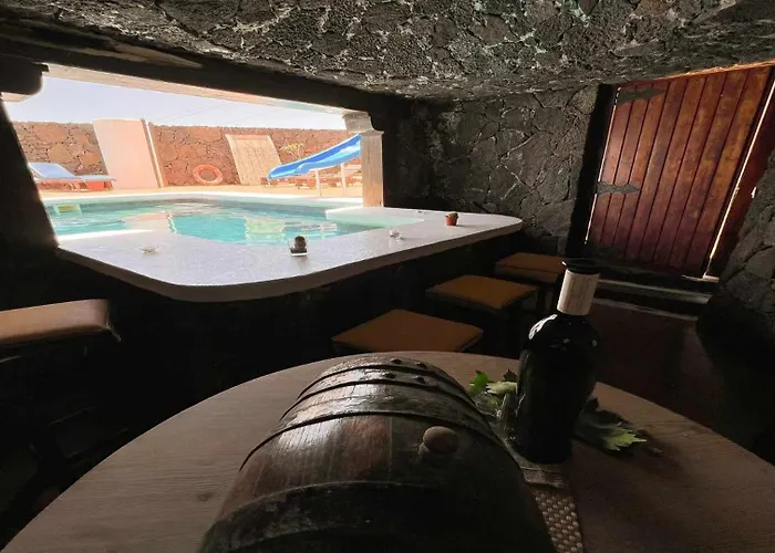 Preciosa Casa Cristian Y Maria Con Piscina Privada *