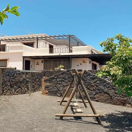 Preciosa Casa Cristian Y Maria Con Piscina Privada 别墅