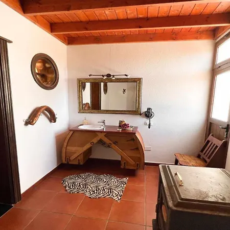 Preciosa Casa Cristian Y Maria Con Piscina Privada 别墅 蒂亚斯