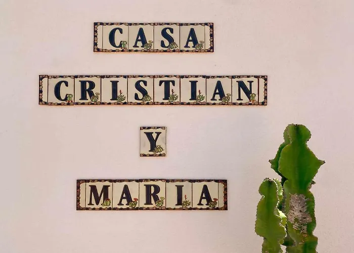 Preciosa Casa Cristian Y Maria Con Piscina Privada Villa