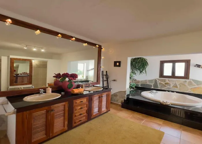 Preciosa Casa Cristian Y Maria Con Piscina Privada * Tías