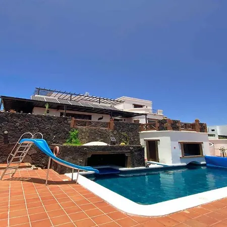 Preciosa Casa Cristian Y Maria Con Piscina Privada *