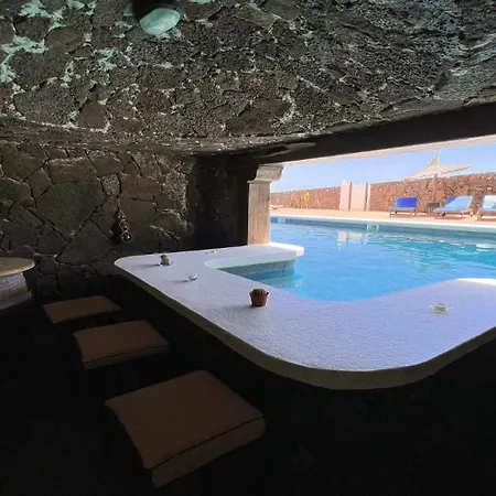 Preciosa Casa Cristian Y Maria Con Piscina Privada *